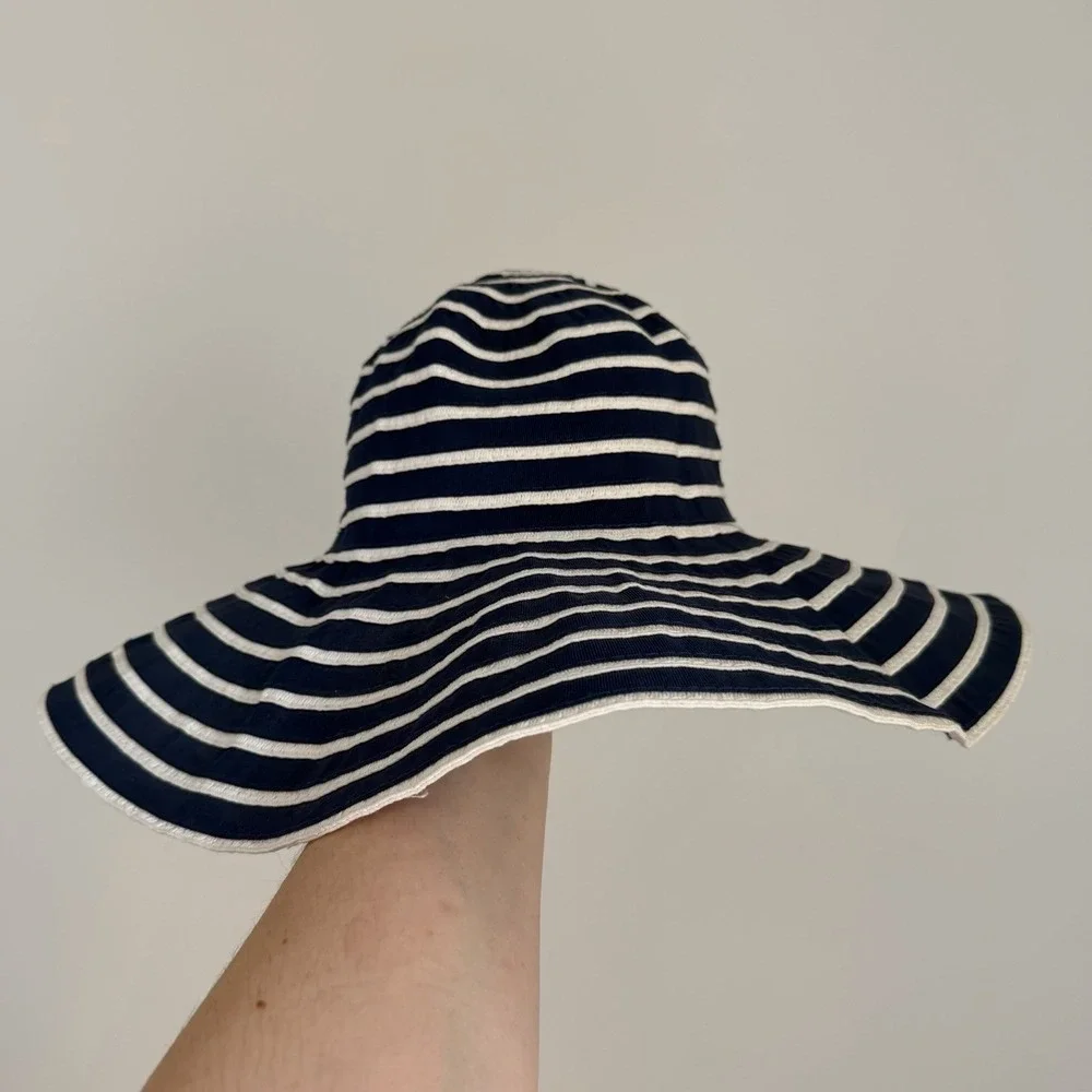 David & Young Boho Wide Brim Sun Hat Navy White Striped‎ Beach